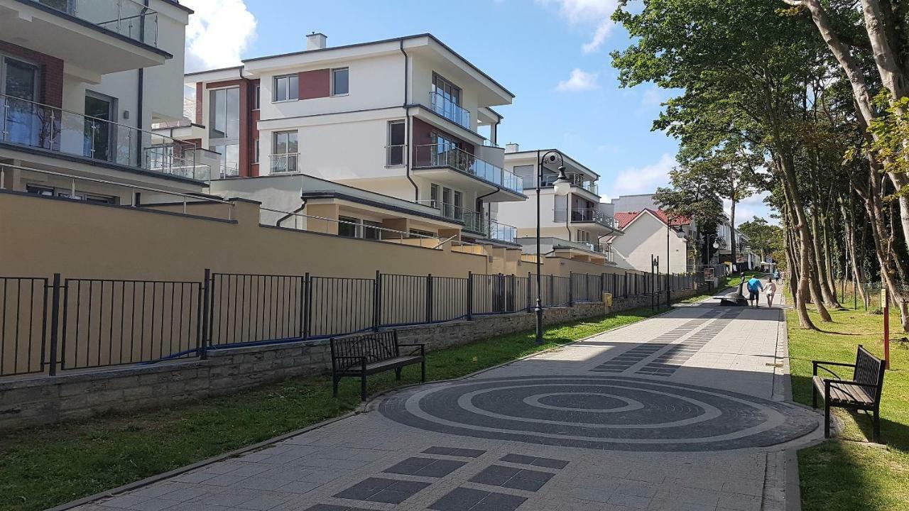 Apartamenty Klifowa Rewal Esterno foto